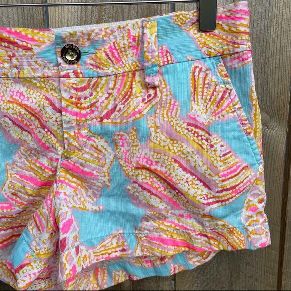 Lilly Pulitzer Walsh Shorts Breakwater Blue Tini Bikini Tropical Summer Size 4 - Picture 3 of 9